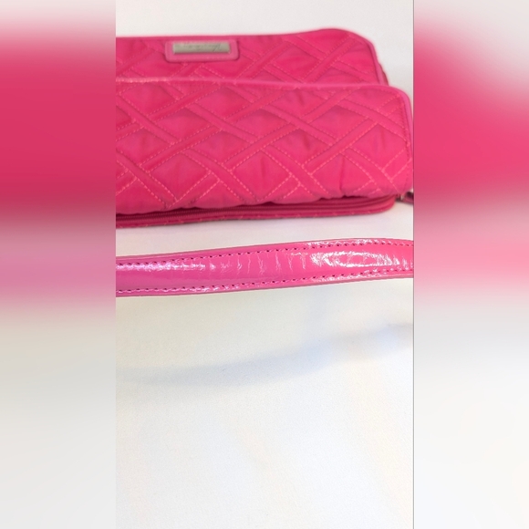 Vera Bradley Quilted Shoulder Bag Hot Pink Patent Leather Barbie Barbiecore EUC - Picture 10 of 10